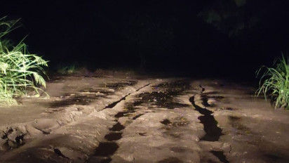 Hujan Deras Picu Banjir Lahar Dingin Lewotobi, Lalu Lintas Terancam Lumpuh