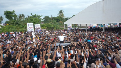 Lautan Manusia Sambut Anies di Bone: Uang Bisa Gerakan Massa, Tapi Tak Bisa Gerakan Semangat