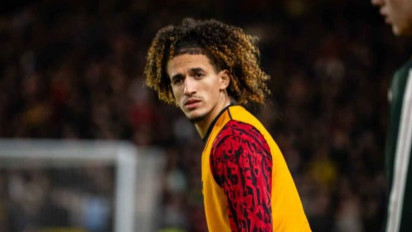 MU Resmi Lepas Hannibal Mejbri ke Sevilla dengan Status Pinjaman