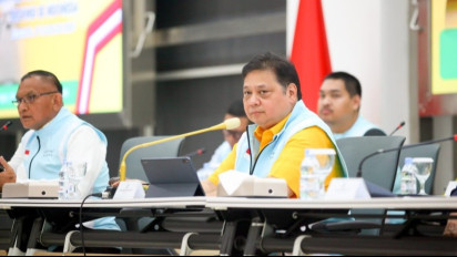 Tegas, Ketum Partai Golkar Airlangga Hartarto Akhirnya Buka Suara soal Viral Pemakzulan Presiden Jokowi