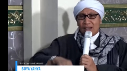 Saat Shalat Subuh Imam Tidak Pakai Qunut, Makmum Boleh Qunut Sendiri? Buya Yahya Jelaskan Seharusnya...