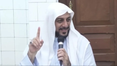 Bukan Dikasih Kembang Tujuh Rupa, Kuburan Bisa Jadi Wangi dan Terang, Kata Syekh Ali Jaber Semasa Hidup Rutin Amalkan…