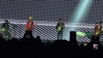 Terpikat dengan Teriakan Fans Indonesia, The Rose: Ini Adalah Kekuatan Energi Black Rose Jakarta