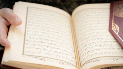 Bacaan Al-Qur'an Surat Al-A'raf ayat 126-130 Lengkap Tulisan Arab, Latin, dan Artinya