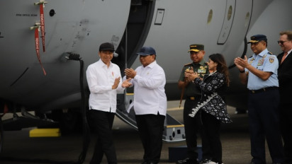 Bantah Diisukan Sakit, Prabowo Peragakan Silat, Jokowi Terkekeh