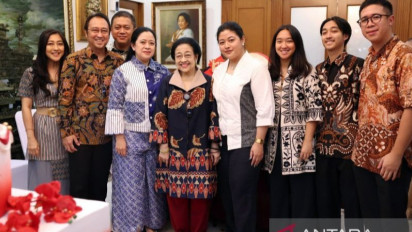 Adian Napitupulu Sebut Megawati Sumber Kesabaran Kader PDI Perjuangn