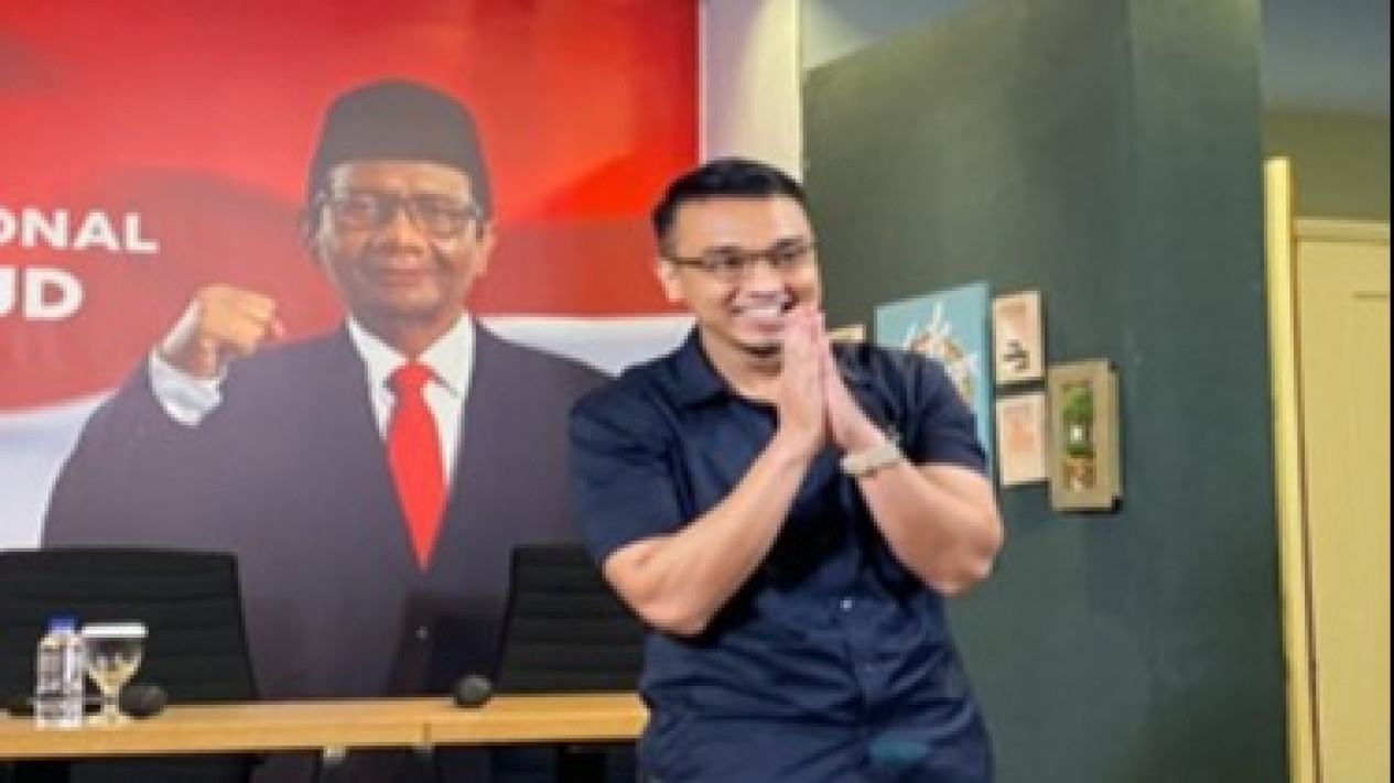 Polisi Kembali Jadwalkan Pemeriksaan Kedua Terhadap Jubir TPN Ganjar-Mahfud Terkait Dugaan Penyebaran Hoaks
            - galeri foto