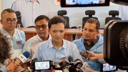 Singgung Kenetralan Presiden Jokowi, TKN ke Anies Baswedan: Absurd!