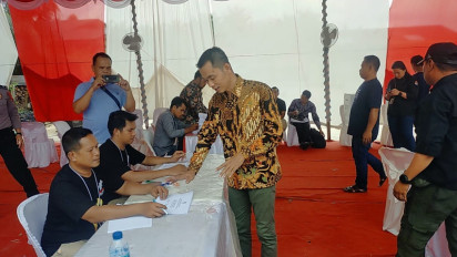 Tingkatkan Partisipasi Pemilih, Warga Labusel Ikuti Simulasi hingga Proses Penghitungan Surat Suara