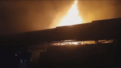 Kerugian Kebakaran di Pasar Mobil Kemayoran Mencapai Rp2,4 Miliar