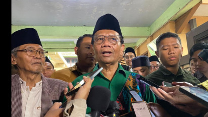 Disebut Mirip dengan Gus Dur, Kiai se-Yogyakarta Doakan Mahfud MD Jadi Wapres RI