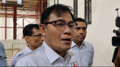 Heboh Stiker Prabowo-Gibran di Beras Bulog, Budiman Sudjatmiko: Silahkan Diusut