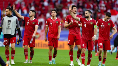 Selebrasi Timnas Indonesia Lolos Babak 16 Besar Piala Asia Usai Kirgistan Tahan Imbang Oman, Pihak Keamanan Sampai Turun Tangan
