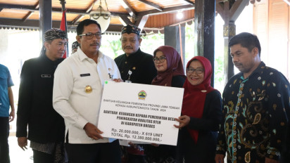 Pemprov Jateng Salurkan Bantuan Rp.14,3 Miliar untuk Tangani Kemiskinan dan Stunting di Brebes