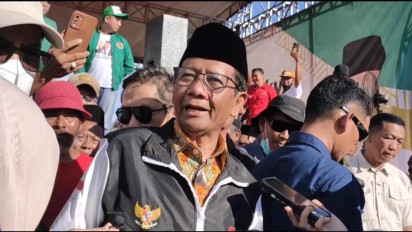 Teriak Mahfud MD Kepada Ibu-Ibu : Jangan Biarkan  Anak Tidak Berakhlak Itu Dosa Besar