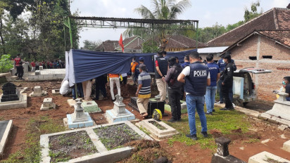 Diduga Meninggal Tidak Wajar Makam Seorang Anak Tiri Umur Tiga Tahun di Boyolali Dibongkar Polisi