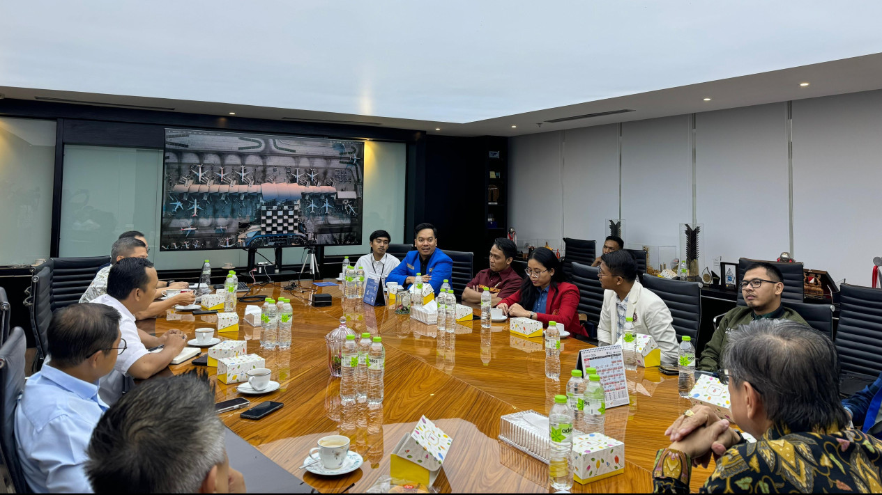 Cipayung Plus dan PERMABUDHI Komitmen Mendukung Pemilu Damai
            - galeri foto