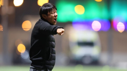 Shin Tae-yong Justru Tolak Australia Main di Piala AFF Meski Sama-sama Anggota AFF, Jokowi Bicara Bonus Kalau Timnas Indonesia Menang Lawan Australia