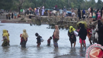 Belasan Warga Muslim Rohingya Tewas Akibat Serangan Tentara Myanmar