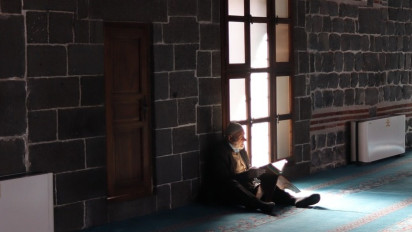 Amalan Sore Penarik Rezeki Lahir Batin, Meski Sibuk Sebaiknya Tetap Lakukan, Kata Buya Yahya