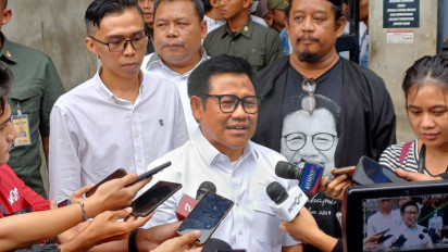 Heboh Jokowi Sepedahan Bareng AHY, Komentar Cak Imin : Biasa Saja