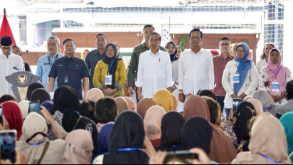 Jokowi Ajak Sultan Jogja Temui 5.000 Nasabah PNM Mekaar di Bantul