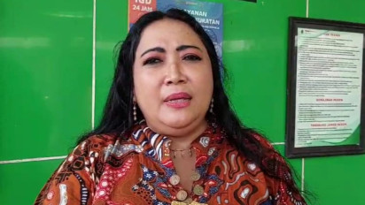 Ketua DPC PDIP Gunungkidul Sebut Ada Orang Diduga Paspampres Minta Turunkan Bendera PDIP saat Kunker Jokowi