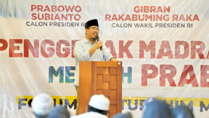 Bertemu Ribuan Guru Madin Banyuwangi, Gus Sadad Rasakan Aura Prabowo-Gibran Menang Satu Putaran