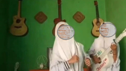 Bakal Kena Mental! Dua Bocil ini Bikin Lagu Khusus Sindir Prabowo