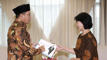 Istri Mendiang Cak Nur, Omi Komariah Madjid Angkat Bicara soal Mahfud MD Mundur dari Kabinet Jokowi