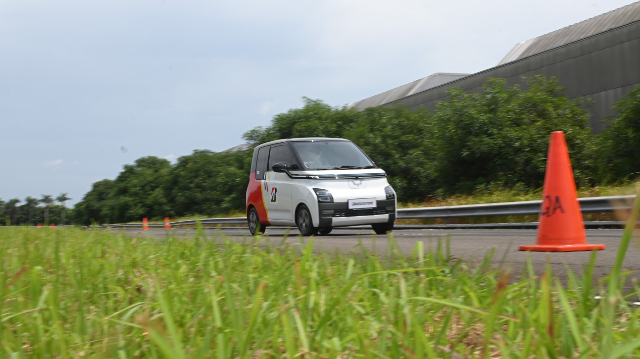 Bridgestone Americas Tutup Pabrik, PHK 700 Karyawan
            - galeri foto