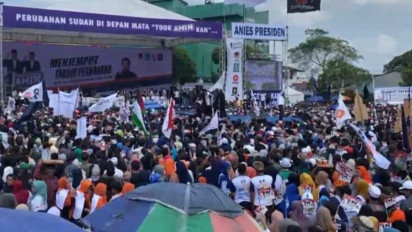 Tembung Bagai Lautan Manusia Sambut Anies Baswedan Kampanye Akbar di Deli Serdang Sumut