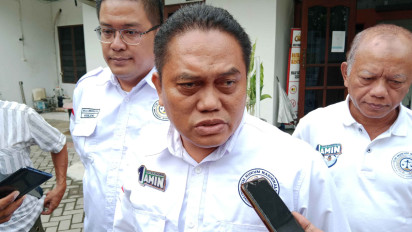 Tim Hukum AMIN Jatim Laporkan ke Bawaslu Terkait Dugaan Kecurangan dan Intimidasi saat Kampanye Akbar