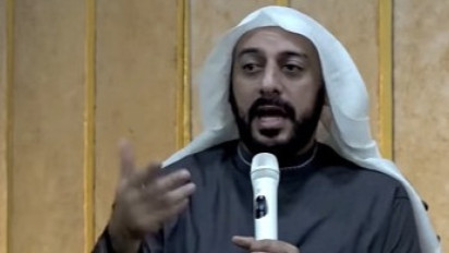 Jangan Pernah Tinggalkan Doa yang Jadi Wasiat Rasulullah SAW Ini, Syekh Ali Jaber: Bisa Dibaca saat Tahiyat Akhir atau Setelah Shalat