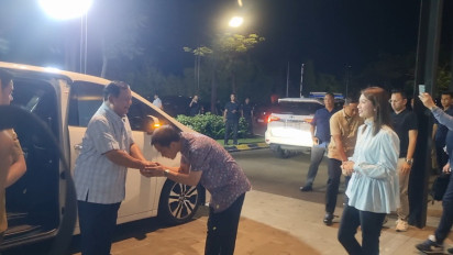 Jelang Debat Terakhir Besok, Prabowo dan Gibran Bertemu di Festival Negeri Elok