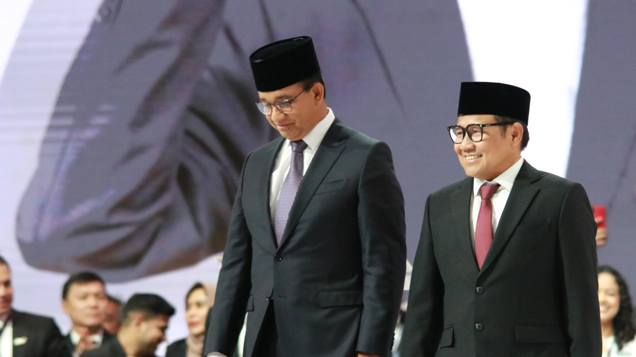 Debat Kelima Pilpres 2024, Anies Singgung Pembagian Bansos yang Ditujukan Demi Kepentingan Pembagi
            - galeri foto