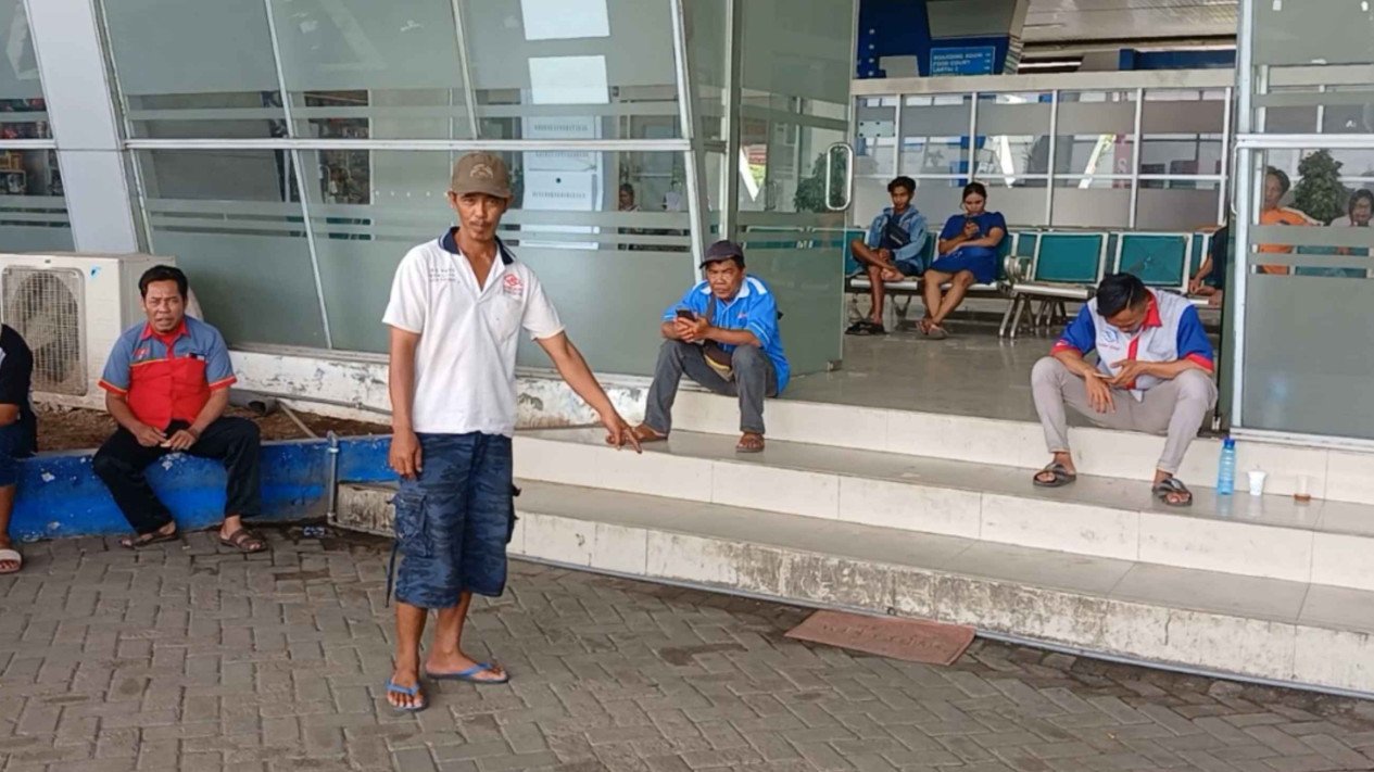 Kronologi DPO Geng Meksiko Sebelum Disergap di Terminal Nganjuk, Tersangka Sempat Naik Ojek
            - galeri foto