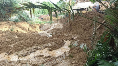 Longsor Banjarnegara, Petugas Gabungan Evakuasi Warga Terjebak