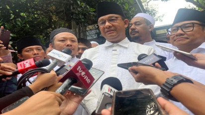 Tiket Kampanye Akbar di JIS Diperjualbelikan Calo, Anies: Enggak Ada Gunanya