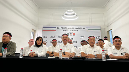 Takut Bentrok dengan Massa Prabowo, Timnas AMIN Pakai Pita Merah Putih