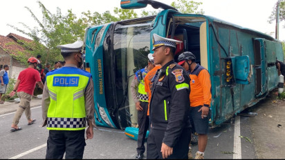 Bus Terguling di Bukit Bego Bantul, 1 Orang Tewas dan 1 Luka Berat