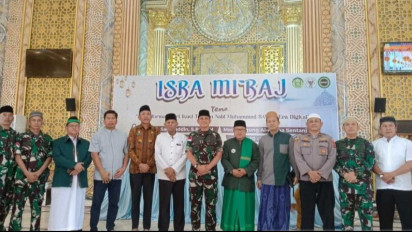 Ratusan Umat Muslim di Jayapura Ikuti Isra MikRaj di Masjid Al Aqsha Sentani