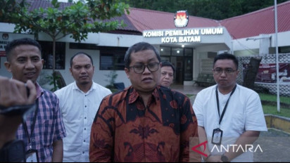 Ketua KPU Batam Tendang Meja dan Marahi Petugas, Begini Klarifikasinya