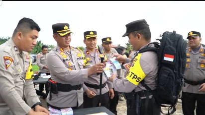 Polres Rokan Hulu Kawal Pendistribusian Logistik Pemilu 2024 Tahap Pertama