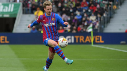 Barcelona Mulai Berpikir Jual Frenkie De Jong, MU Masih Tertarik?