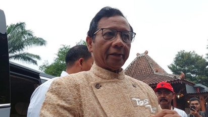 Pakai Baju Khas di Kampanye Akbar Solo, Mahfud MD Ceritakan Proses Pembuatan Baju Tersebut