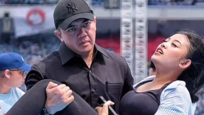 Bak Drama Korea, Aksi Mayor Teddy Gendong Pendukung Prabowo-Gibran yang Pingsan di GBK Jadi Sorotan