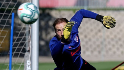 Kiper Atletico 'Lempar Handuk Putih' Kejar Real Madrid