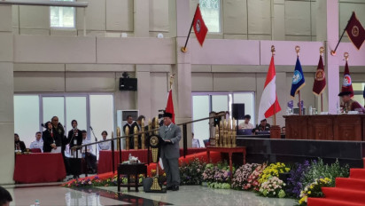 Prabowo Subianto Hadiri Wisuda di Unhan: Kayak Kampanye Juga Nih Kalau Banyak Tepuk Tangan