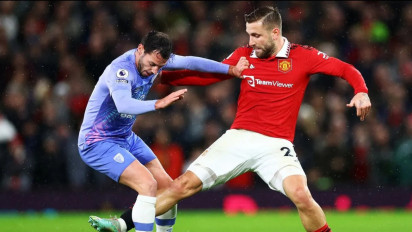 Erik ten Hag Jelaskan Kondisi Terkini Shaw, Absen Lama Lagi Bela MU?